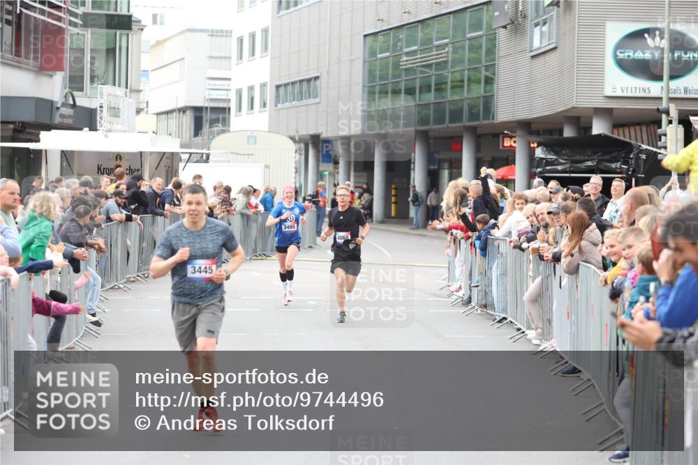 12.06.2026 - Holstenköstenlauf Andreas Tolksdorf http://msf.ph/oto/9744496 12.06.2026 17:54:25 Laufen 3445, 30, 3495, 4060 meine-sportfotos.de