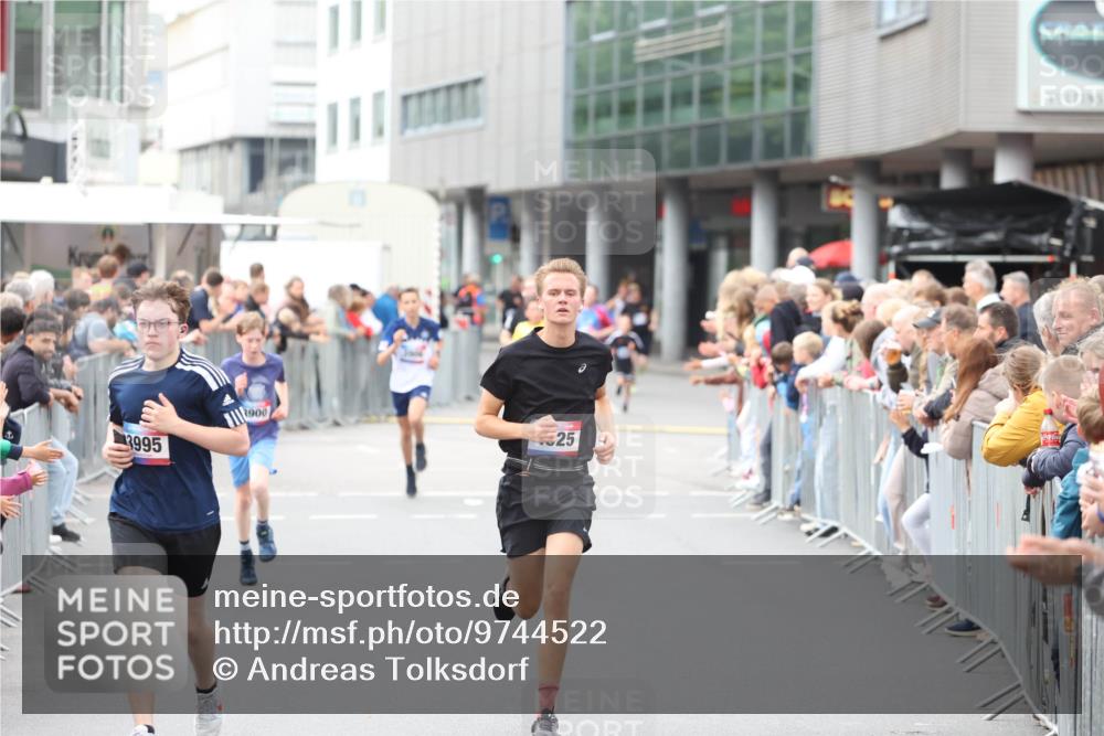 12.06.2026 - Holstenköstenlauf Andreas Tolksdorf http://msf.ph/oto/9744522 12.06.2026 17:54:54 Laufen 4, 3995, 900, 25 meine-sportfotos.de