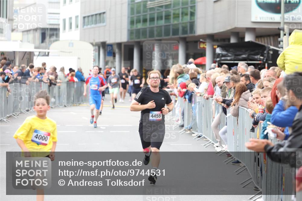 12.06.2026 - Holstenköstenlauf Andreas Tolksdorf http://msf.ph/oto/9744531 12.06.2026 17:55:00 Laufen 4000, 3386, 4455 meine-sportfotos.de