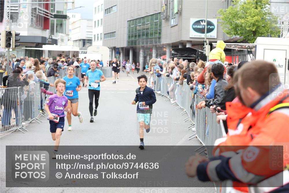 12.06.2026 - Holstenköstenlauf Andreas Tolksdorf http://msf.ph/oto/9744636 12.06.2026 17:56:11 Laufen 56, 3564, 3847 meine-sportfotos.de