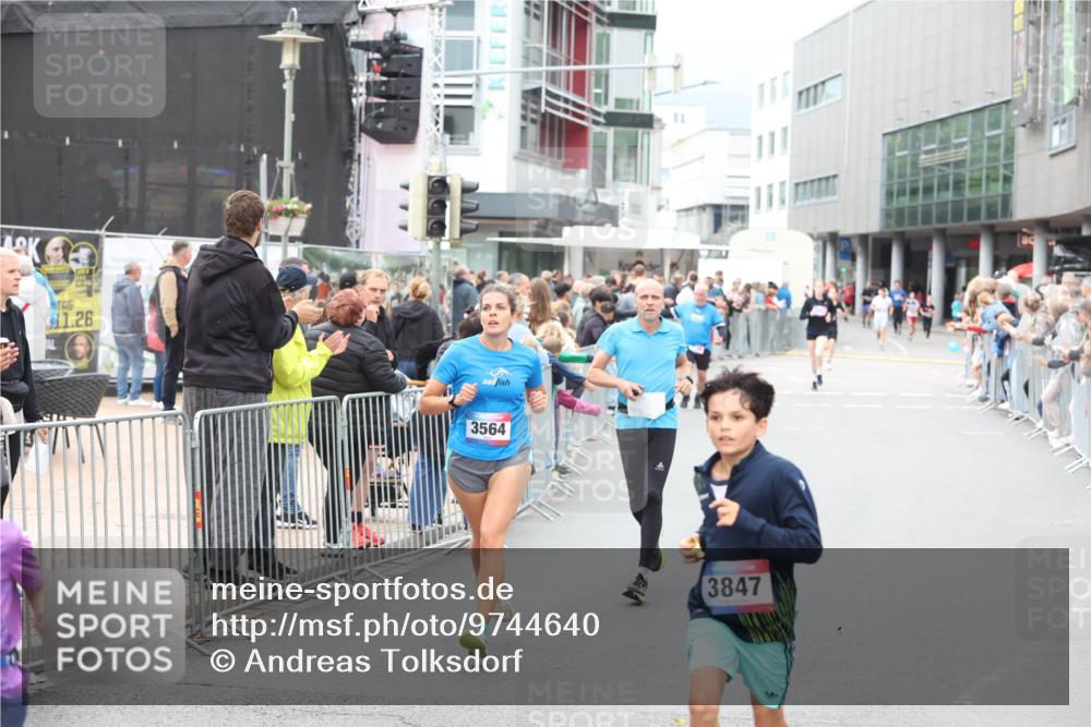 12.06.2026 - Holstenköstenlauf Andreas Tolksdorf http://msf.ph/oto/9744640 12.06.2026 17:56:13 Laufen 11, 26, 3564, 3847 meine-sportfotos.de