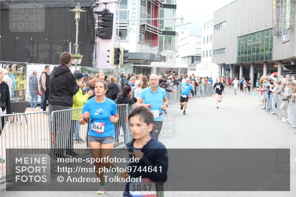 12.06.2026 - Holstenköstenlauf Andreas Tolksdorf http://msf.ph/oto/9744641 12.06.2026 17:56:14 Laufen 1, 26, 3564, 3847 meine-sportfotos.de