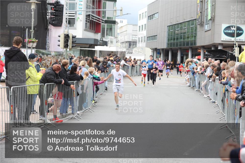 12.06.2026 - Holstenköstenlauf Andreas Tolksdorf http://msf.ph/oto/9744653 12.06.2026 17:56:25 Laufen 3345 meine-sportfotos.de