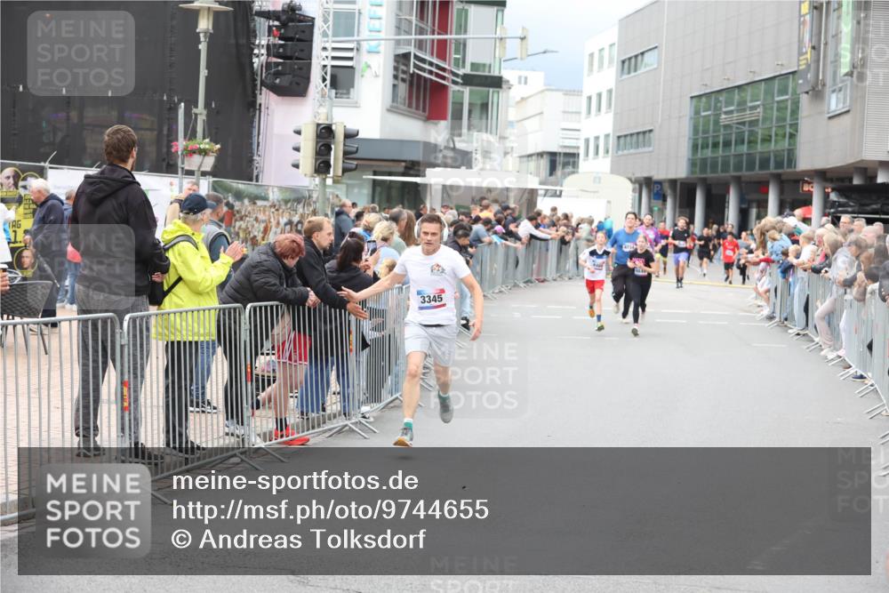 12.06.2026 - Holstenköstenlauf Andreas Tolksdorf http://msf.ph/oto/9744655 12.06.2026 17:56:27 Laufen 3345, 1849 meine-sportfotos.de