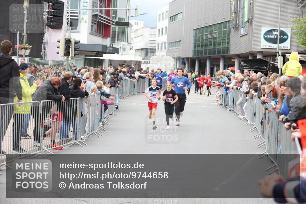 12.06.2026 - Holstenköstenlauf Andreas Tolksdorf http://msf.ph/oto/9744658 12.06.2026 17:56:29 Laufen 478, 4734, 4466, 4849 meine-sportfotos.de
