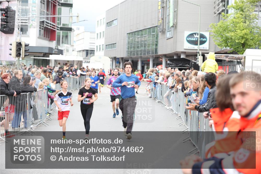 12.06.2026 - Holstenköstenlauf Andreas Tolksdorf http://msf.ph/oto/9744662 12.06.2026 17:56:32 Laufen 4466, 4849, 4478, 4734 meine-sportfotos.de