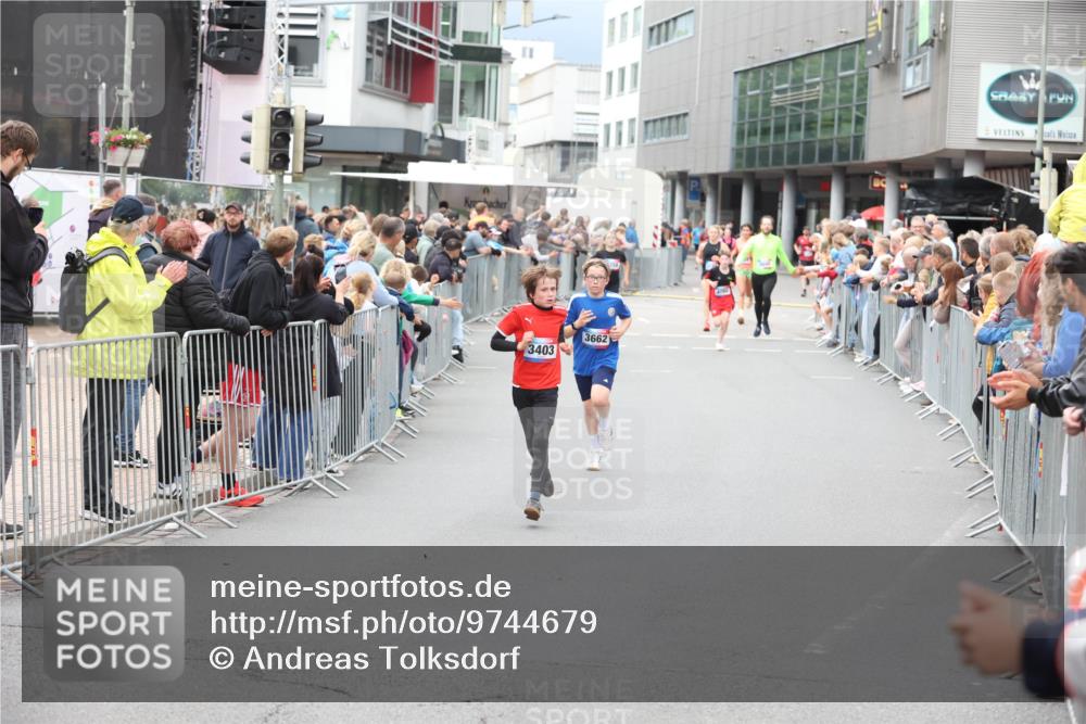 12.06.2026 - Holstenköstenlauf Andreas Tolksdorf http://msf.ph/oto/9744679 12.06.2026 17:56:45 Laufen 3403, 3662, 4780 meine-sportfotos.de