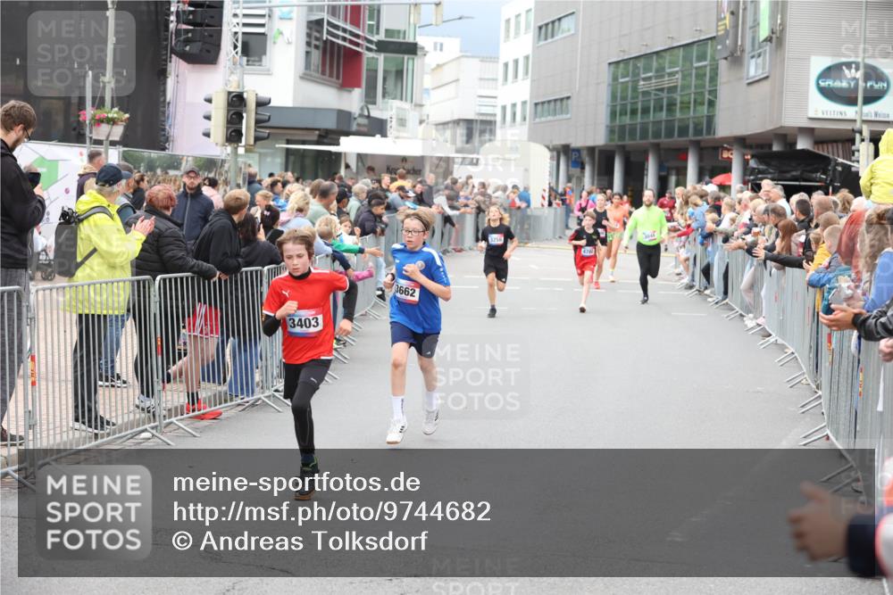 12.06.2026 - Holstenköstenlauf Andreas Tolksdorf http://msf.ph/oto/9744682 12.06.2026 17:56:46 Laufen 3403, 3662, 3258, 478 meine-sportfotos.de