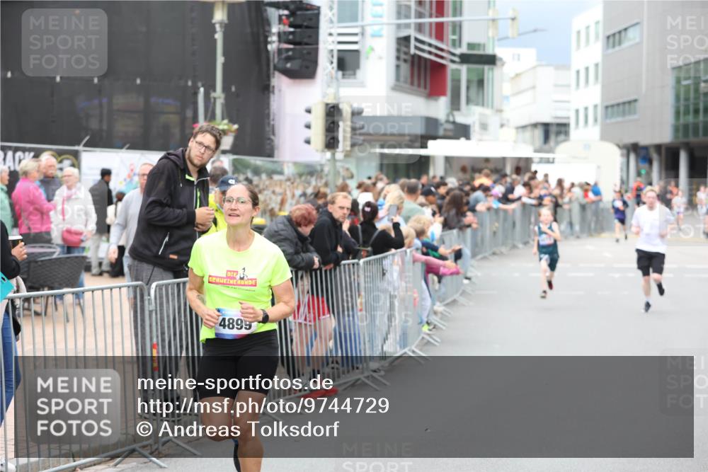 12.06.2026 - Holstenköstenlauf Andreas Tolksdorf http://msf.ph/oto/9744729 12.06.2026 17:57:25 Laufen 4899 meine-sportfotos.de