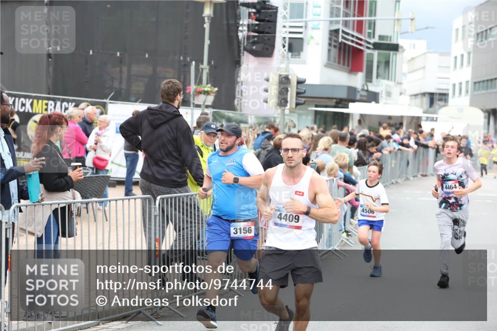 12.06.2026 - Holstenköstenlauf Andreas Tolksdorf http://msf.ph/oto/9744744 12.06.2026 17:57:41 Laufen 3156, 4409, 4506, 4464 meine-sportfotos.de