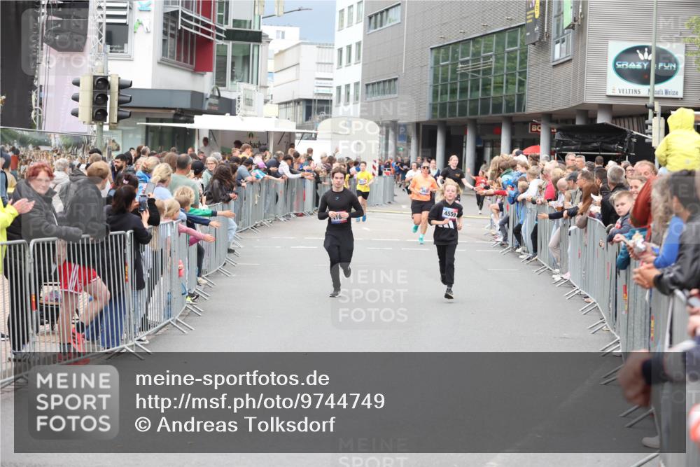 12.06.2026 - Holstenköstenlauf Andreas Tolksdorf http://msf.ph/oto/9744749 12.06.2026 17:57:44 Laufen 4559 meine-sportfotos.de