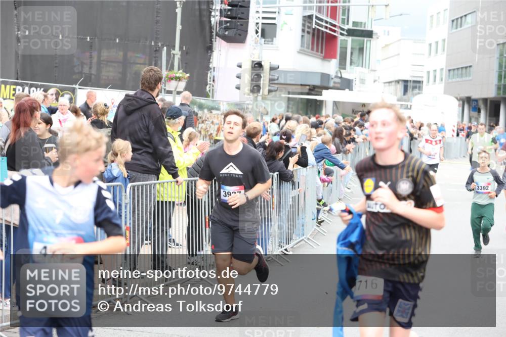 12.06.2026 - Holstenköstenlauf Andreas Tolksdorf http://msf.ph/oto/9744779 12.06.2026 17:58:13 Laufen 412, 3927, 716, 3392 meine-sportfotos.de