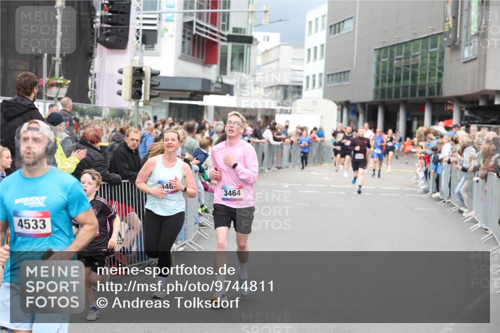 12.06.2026 - Holstenköstenlauf Andreas Tolksdorf http://msf.ph/oto/9744811 12.06.2026 17:58:34 Laufen 4533, 346, 3464 meine-sportfotos.de