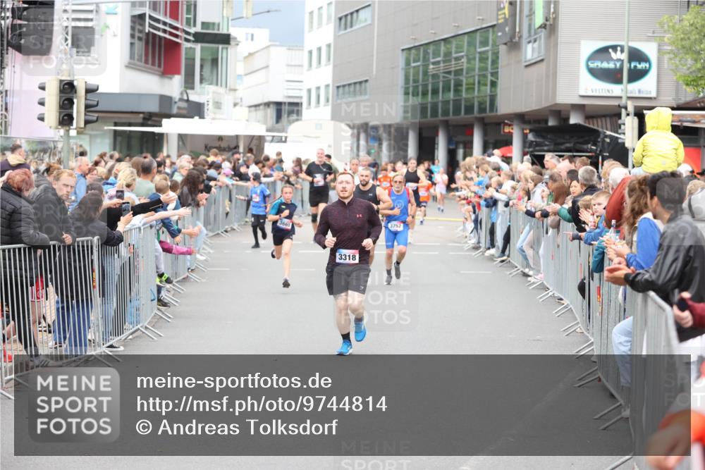 12.06.2026 - Holstenköstenlauf Andreas Tolksdorf http://msf.ph/oto/9744814 12.06.2026 17:58:39 Laufen 3665, 3318, 3752 meine-sportfotos.de