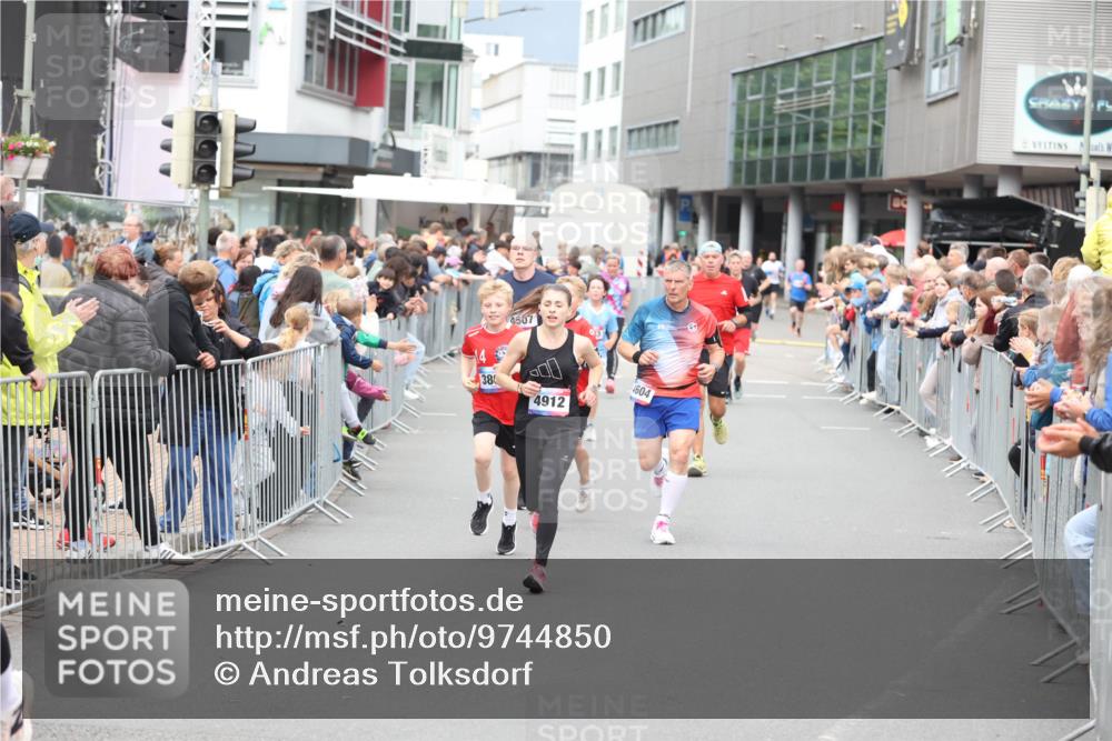 12.06.2026 - Holstenköstenlauf Andreas Tolksdorf http://msf.ph/oto/9744850 12.06.2026 17:59:02 Laufen 4507, 14, 380, 00, 4912, 4604 meine-sportfotos.de
