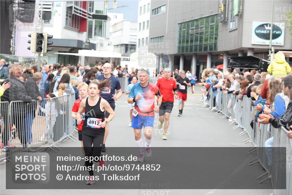 12.06.2026 - Holstenköstenlauf Andreas Tolksdorf http://msf.ph/oto/9744852 12.06.2026 17:59:03 Laufen 507, 4912, 604, 3161 meine-sportfotos.de