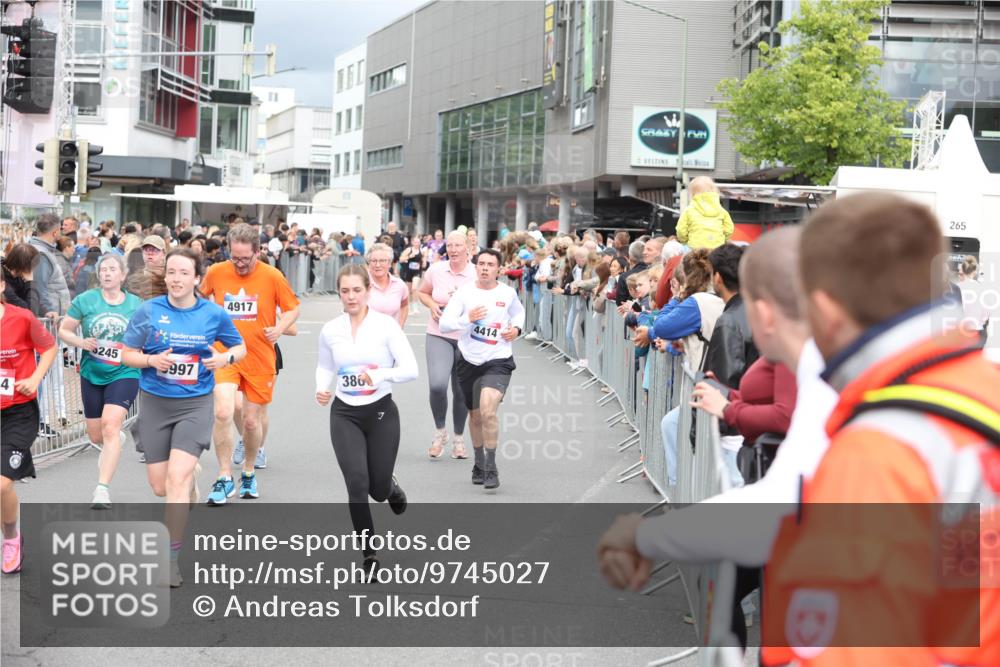 12.06.2026 - Holstenköstenlauf Andreas Tolksdorf http://msf.ph/oto/9745027 12.06.2026 18:01:22 Laufen 245, 997, 4, 4917, 386, 4414, 265 meine-sportfotos.de