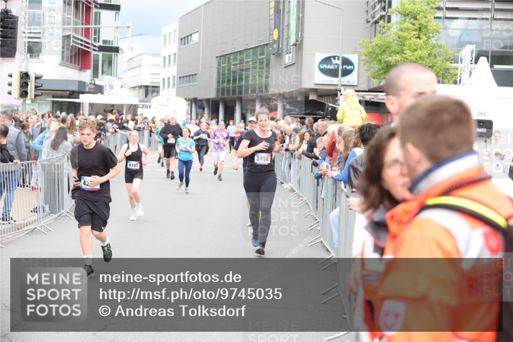 12.06.2026 - Holstenköstenlauf Andreas Tolksdorf http://msf.ph/oto/9745035 12.06.2026 18:01:28 Laufen 4107, 3158, 265 meine-sportfotos.de