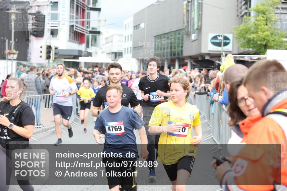 12.06.2026 - Holstenköstenlauf Andreas Tolksdorf http://msf.ph/oto/9745089 12.06.2026 18:02:05 Laufen 3073, 3237, 4769, 0 meine-sportfotos.de
