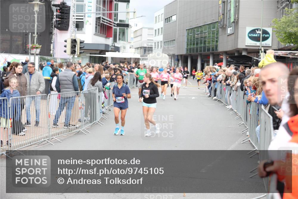12.06.2026 - Holstenköstenlauf Andreas Tolksdorf http://msf.ph/oto/9745105 12.06.2026 18:02:19 Laufen 3529, 4873, 4034 meine-sportfotos.de