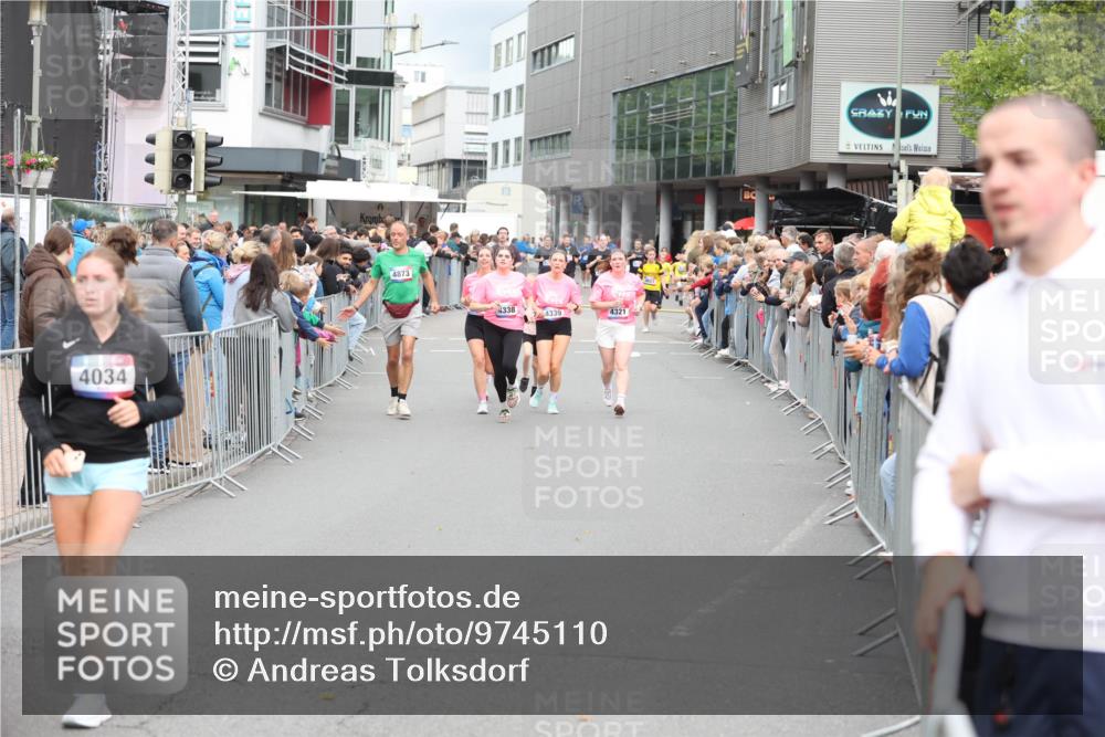 12.06.2026 - Holstenköstenlauf Andreas Tolksdorf http://msf.ph/oto/9745110 12.06.2026 18:02:22 Laufen 4034, 4873, 4338, 4339, 4321 meine-sportfotos.de