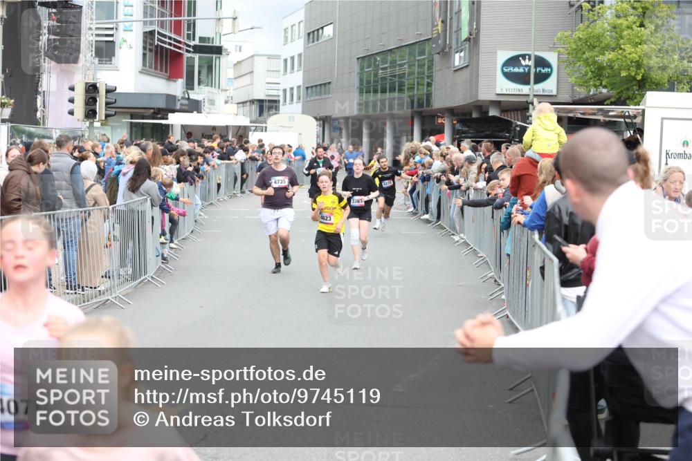 12.06.2026 - Holstenköstenlauf Andreas Tolksdorf http://msf.ph/oto/9745119 12.06.2026 18:02:29 Laufen 4076, 4735, 4235, 3381, 4623 meine-sportfotos.de