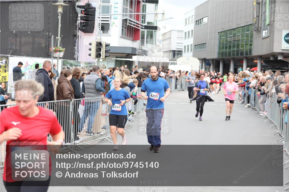 12.06.2026 - Holstenköstenlauf Andreas Tolksdorf http://msf.ph/oto/9745140 12.06.2026 18:02:49 Laufen 26, 4701, 4394, 4393, 3775, 4347 meine-sportfotos.de
