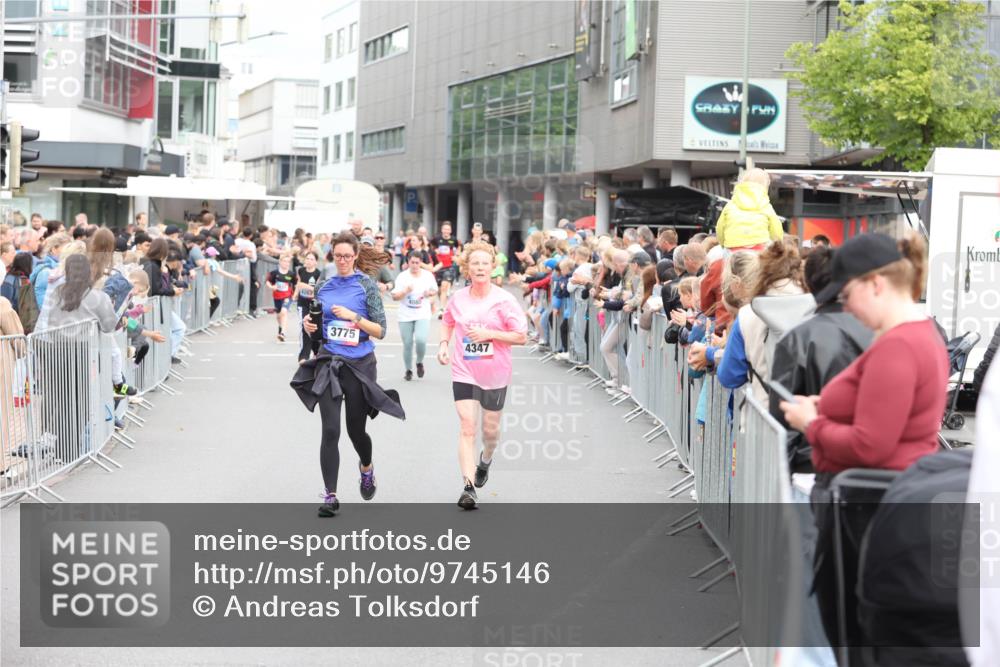 12.06.2026 - Holstenköstenlauf Andreas Tolksdorf http://msf.ph/oto/9745146 12.06.2026 18:02:53 Laufen 19262, 3775, 4080, 4347 meine-sportfotos.de