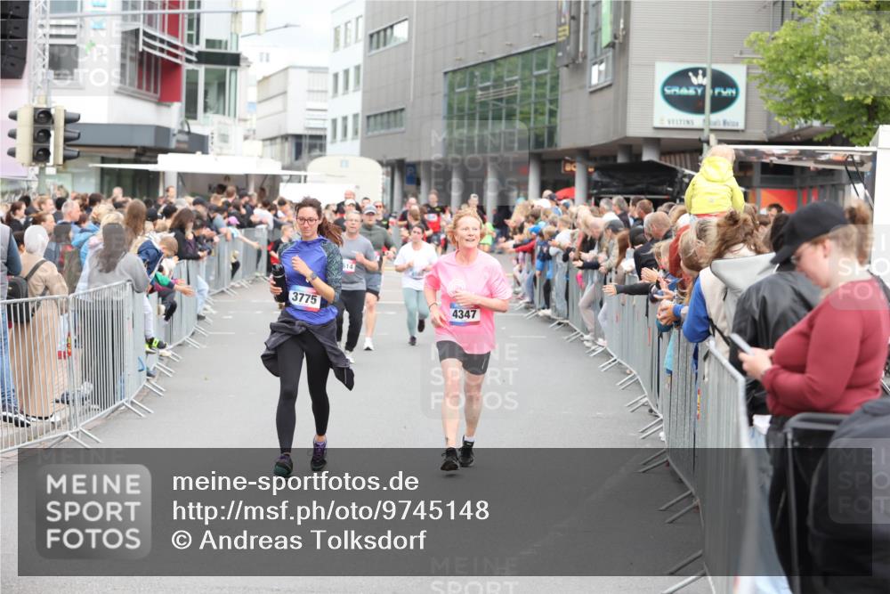 12.06.2026 - Holstenköstenlauf Andreas Tolksdorf http://msf.ph/oto/9745148 12.06.2026 18:02:53 Laufen 3775, 614, 4347 meine-sportfotos.de