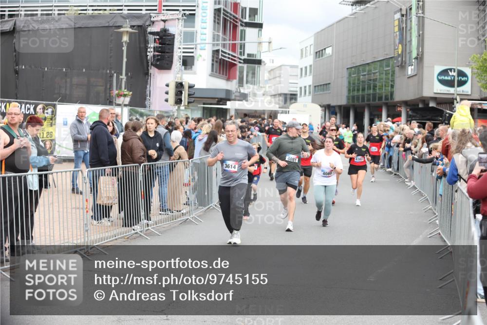 12.06.2026 - Holstenköstenlauf Andreas Tolksdorf http://msf.ph/oto/9745155 12.06.2026 18:02:58 Laufen 11, 26, 3614, 4081, 4080, 4303, 4306 meine-sportfotos.de