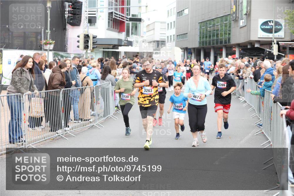 12.06.2026 - Holstenköstenlauf Andreas Tolksdorf http://msf.ph/oto/9745199 12.06.2026 18:03:35 Laufen 3720, 3263, 87, 1444, 467, 3399 meine-sportfotos.de