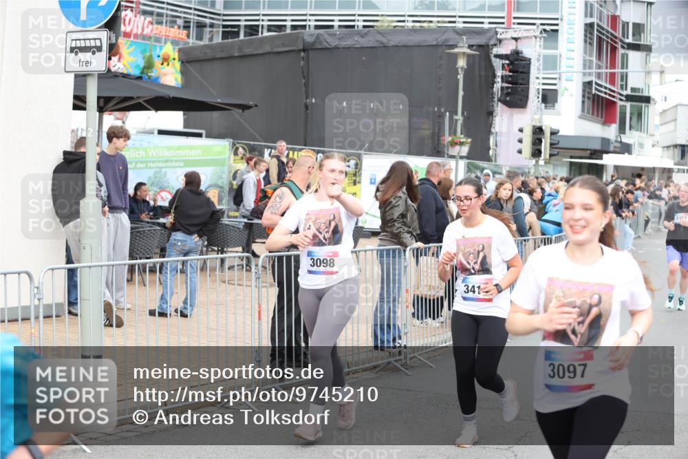 12.06.2026 - Holstenköstenlauf Andreas Tolksdorf http://msf.ph/oto/9745210 12.06.2026 18:03:43 Laufen 2, 3098, 341, 3097, 443 meine-sportfotos.de
