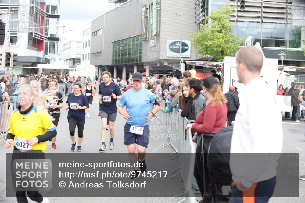12.06.2026 - Holstenköstenlauf Andreas Tolksdorf http://msf.ph/oto/9745217 12.06.2026 18:03:47 Laufen 4027, 4929, 4028, 4031, 4914 meine-sportfotos.de