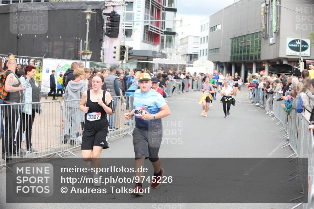 12.06.2026 - Holstenköstenlauf Andreas Tolksdorf http://msf.ph/oto/9745226 12.06.2026 18:03:54 Laufen 26, 3327, 4096 meine-sportfotos.de