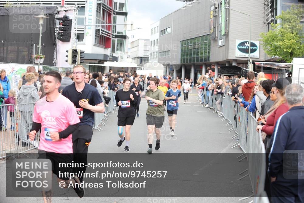 12.06.2026 - Holstenköstenlauf Andreas Tolksdorf http://msf.ph/oto/9745257 12.06.2026 18:04:23 Laufen 2030, 43, 4619, 58, 461, 4641 meine-sportfotos.de