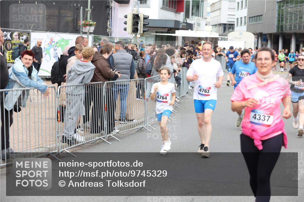 12.06.2026 - Holstenköstenlauf Andreas Tolksdorf http://msf.ph/oto/9745329 12.06.2026 18:05:30 Laufen 20, 14, 0, 00, 00, 4764, 4763, 3113, 53, 4337 meine-sportfotos.de