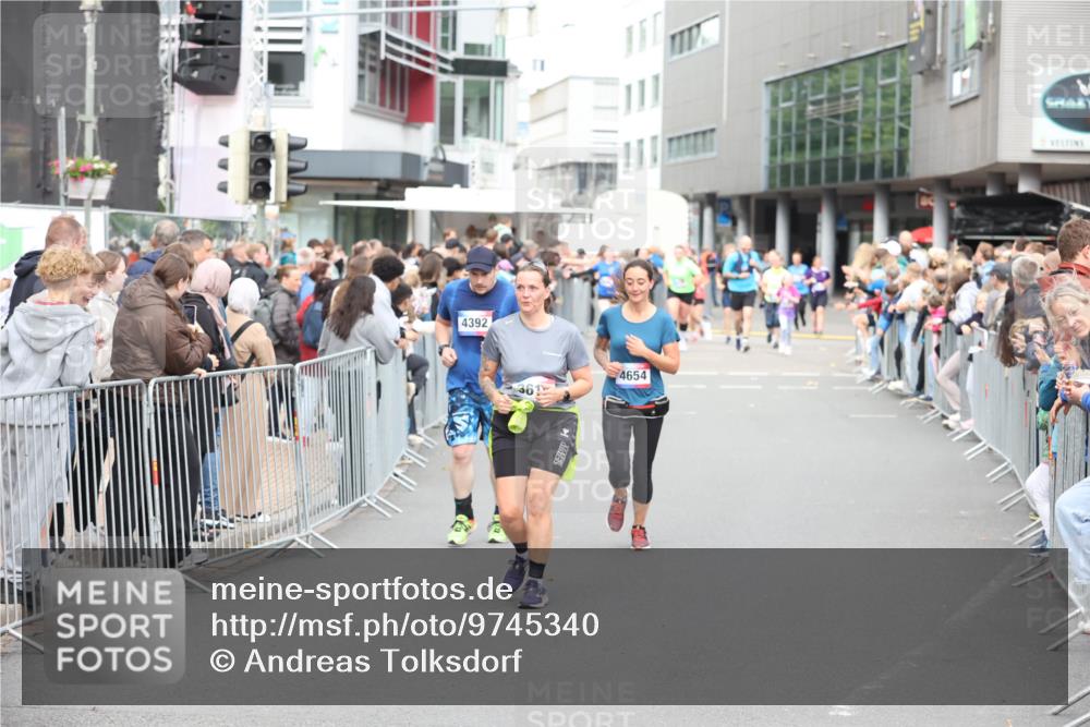 12.06.2026 - Holstenköstenlauf Andreas Tolksdorf http://msf.ph/oto/9745340 12.06.2026 18:05:36 Laufen 4392, 4654 meine-sportfotos.de