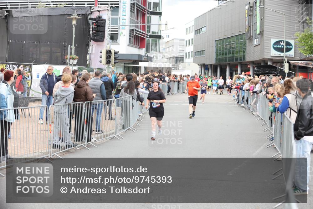 12.06.2026 - Holstenköstenlauf Andreas Tolksdorf http://msf.ph/oto/9745393 12.06.2026 18:06:49 Laufen 4789 meine-sportfotos.de