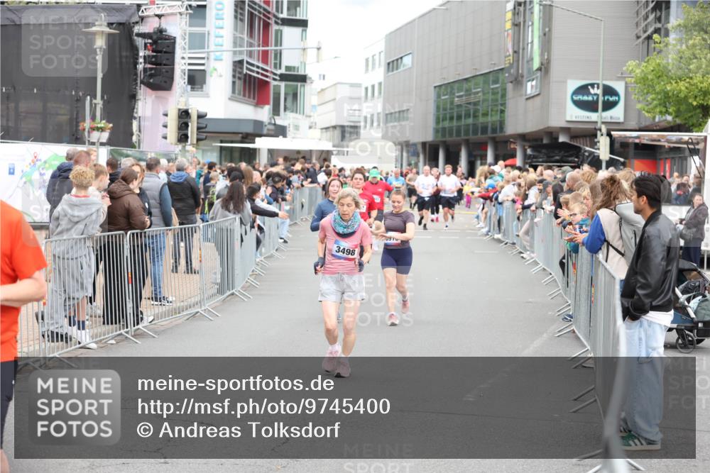 12.06.2026 - Holstenköstenlauf Andreas Tolksdorf http://msf.ph/oto/9745400 12.06.2026 18:06:57 Laufen 3498, 16 meine-sportfotos.de
