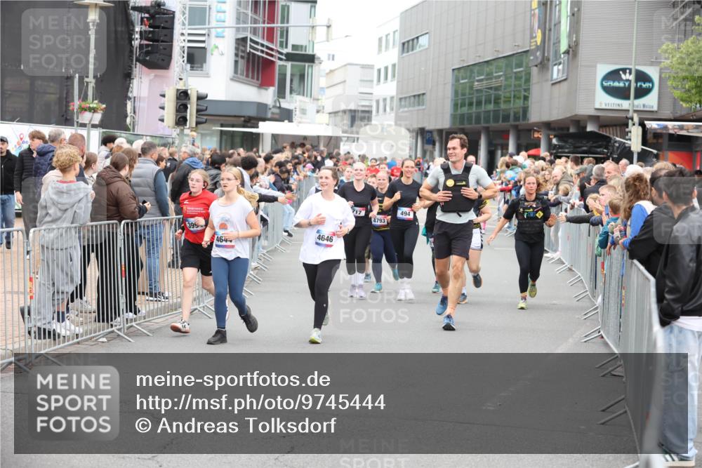 12.06.2026 - Holstenköstenlauf Andreas Tolksdorf http://msf.ph/oto/9745444 12.06.2026 18:07:35 Laufen 399, 464, 4646, 717, 4793, 494 meine-sportfotos.de