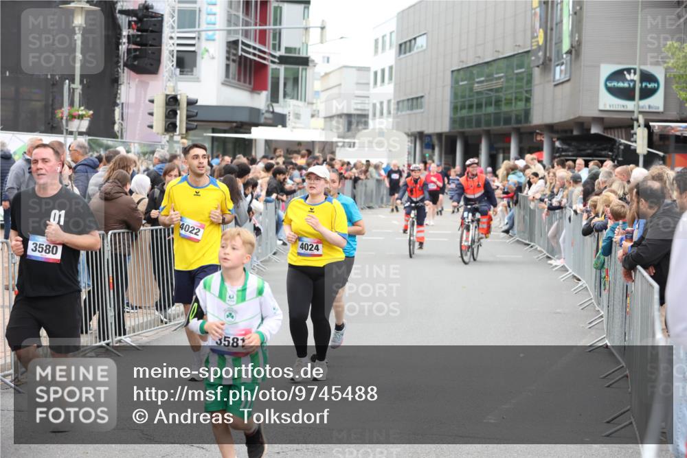 12.06.2026 - Holstenköstenlauf Andreas Tolksdorf http://msf.ph/oto/9745488 12.06.2026 18:08:20 Laufen 01, 3580, 4022, 4024, 3581, 11 meine-sportfotos.de