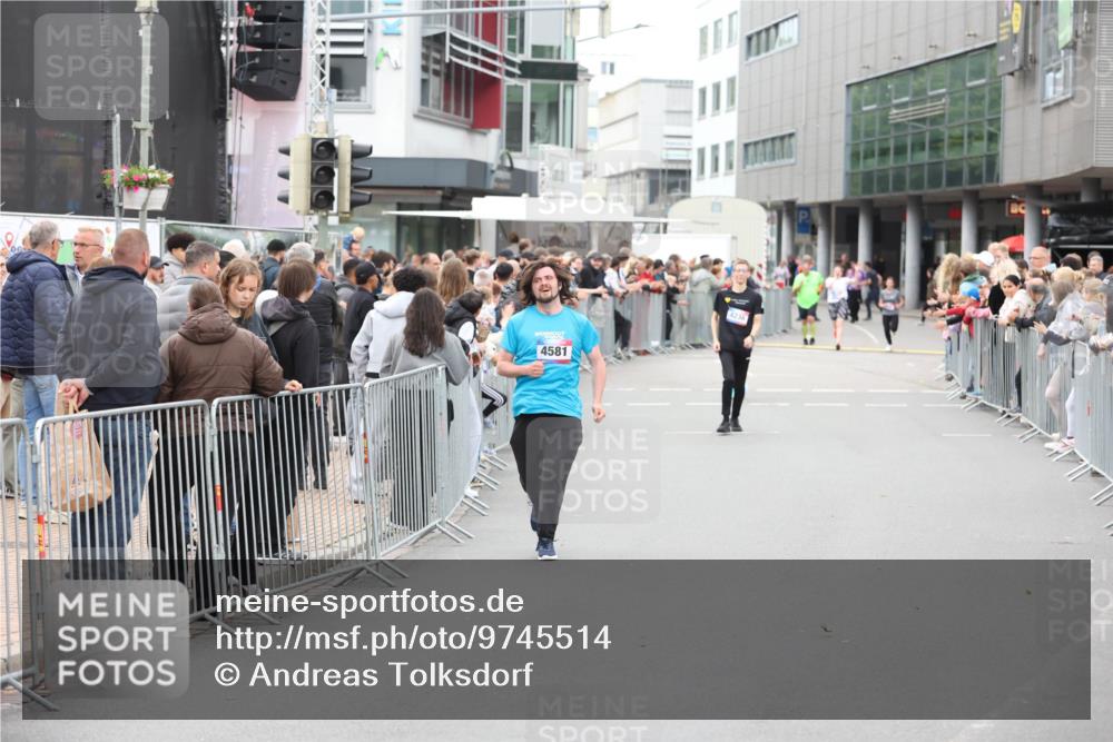 12.06.2026 - Holstenköstenlauf Andreas Tolksdorf http://msf.ph/oto/9745514 12.06.2026 18:09:08 Laufen 4581 meine-sportfotos.de