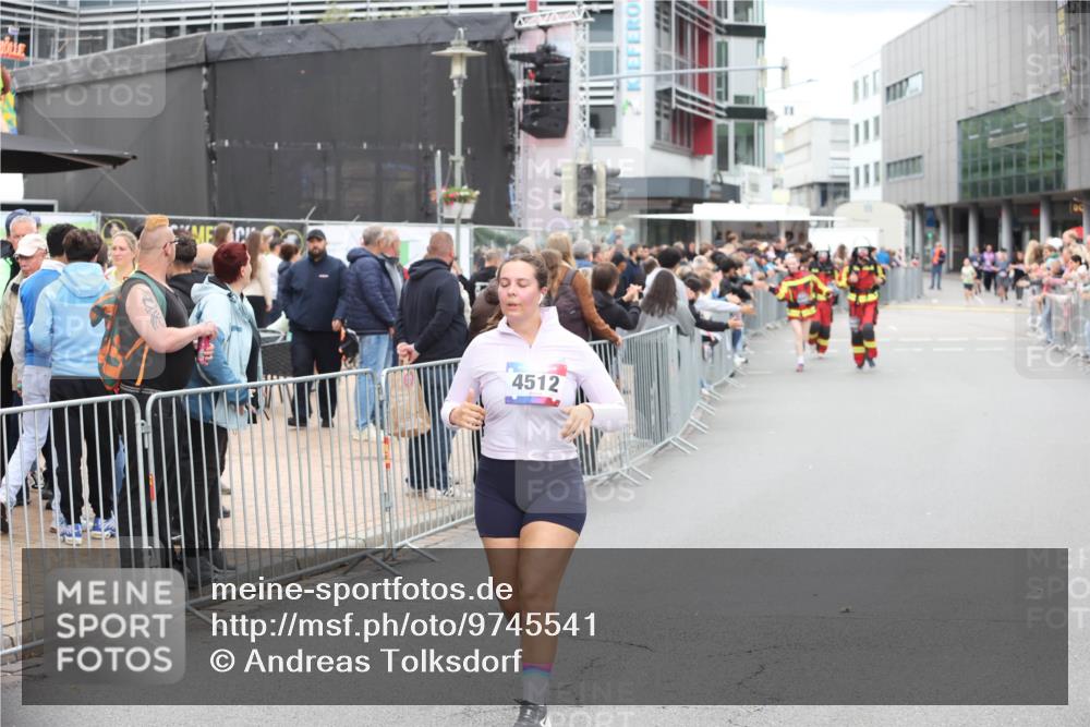 12.06.2026 - Holstenköstenlauf Andreas Tolksdorf http://msf.ph/oto/9745541 12.06.2026 18:09:53 Laufen 4512, 11 meine-sportfotos.de
