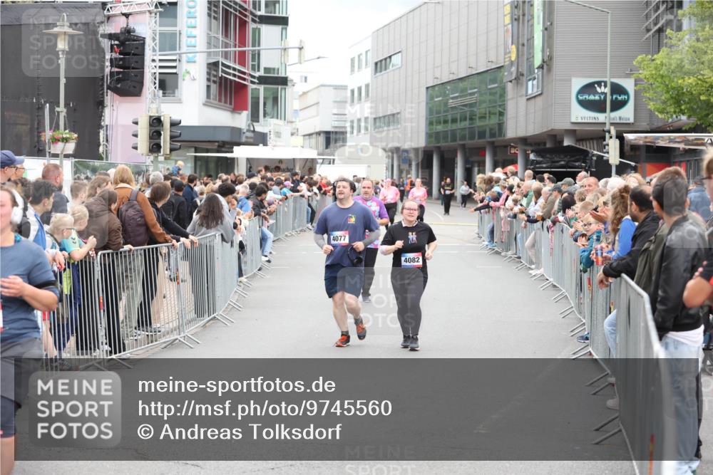 12.06.2026 - Holstenköstenlauf Andreas Tolksdorf http://msf.ph/oto/9745560 12.06.2026 18:10:22 Laufen 4077, 4082 meine-sportfotos.de