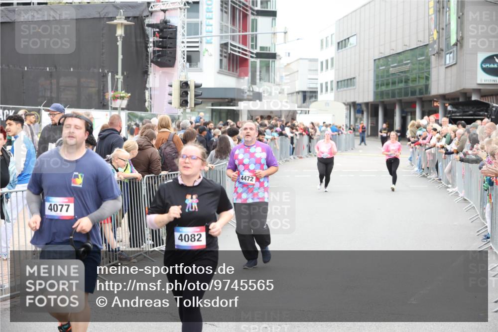 12.06.2026 - Holstenköstenlauf Andreas Tolksdorf http://msf.ph/oto/9745565 12.06.2026 18:10:26 Laufen 4077, 4082, 4472 meine-sportfotos.de