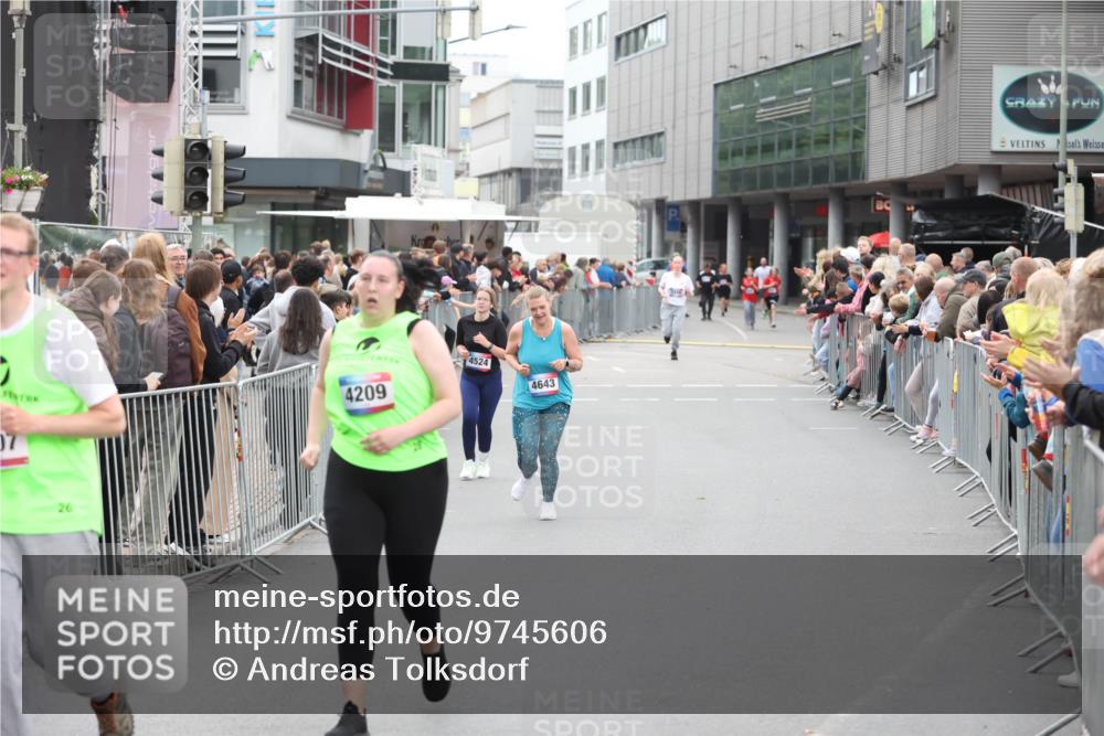 12.06.2026 - Holstenköstenlauf Andreas Tolksdorf http://msf.ph/oto/9745606 12.06.2026 18:11:33 Laufen 07, 26, 4209, 4524, 4643 meine-sportfotos.de