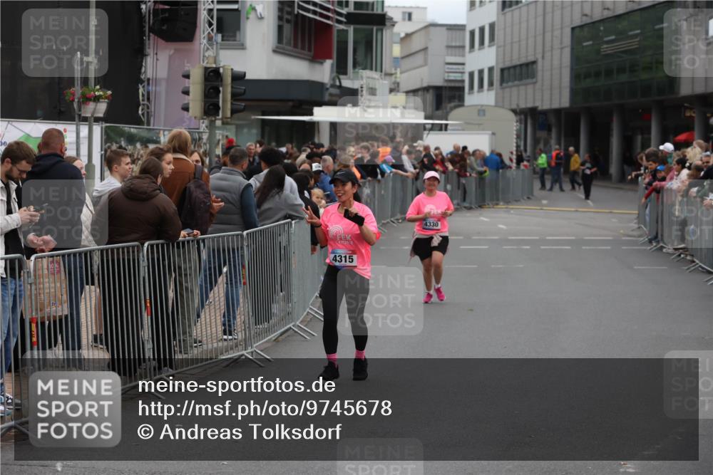 12.06.2026 - Holstenköstenlauf Andreas Tolksdorf http://msf.ph/oto/9745678 12.06.2026 18:14:44 Laufen 50, 20, 0, 4315, 4330 meine-sportfotos.de