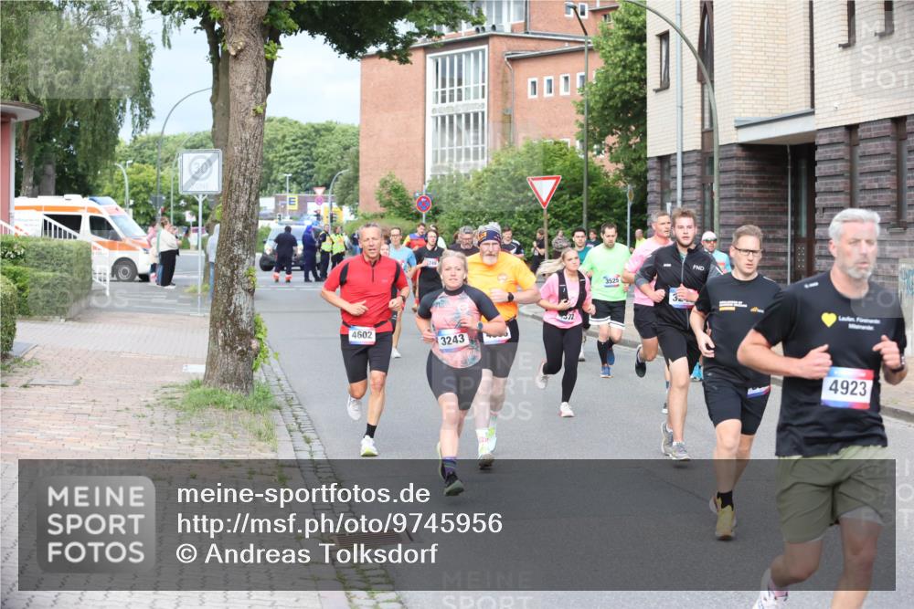 12.06.2026 - Holstenköstenlauf Andreas Tolksdorf http://msf.ph/oto/9745956 12.06.2026 19:10:14 Laufen 749, 4602, 3243, 834, 3525, 1, 3, 4923 meine-sportfotos.de