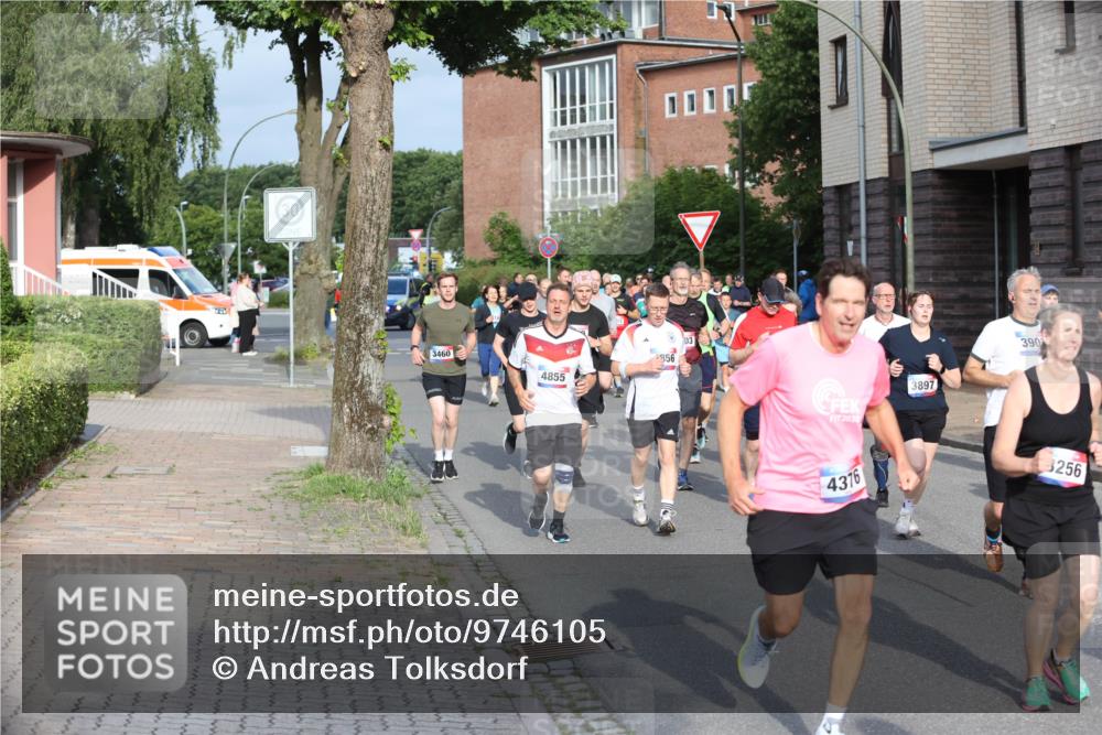 12.06.2026 - Holstenköstenlauf Andreas Tolksdorf http://msf.ph/oto/9746105 12.06.2026 19:11:44 Laufen 3460, 4855, 856, 2030, 3897, 4376, 390, 3256 meine-sportfotos.de