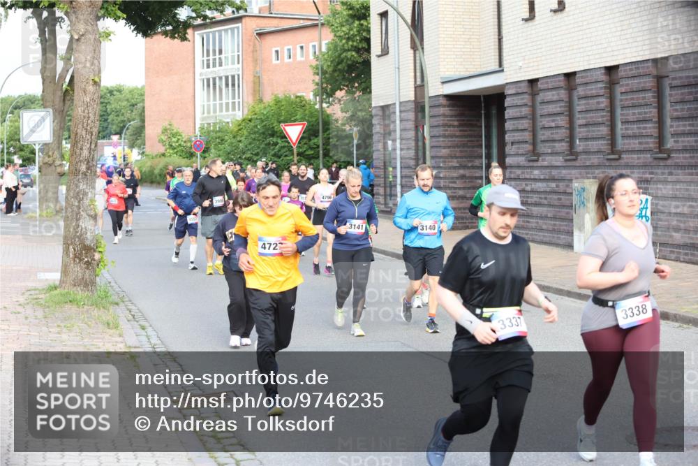 12.06.2026 - Holstenköstenlauf Andreas Tolksdorf http://msf.ph/oto/9746235 12.06.2026 19:13:09 Laufen 472, 4796, 3141, 3140, 3337, 3338 meine-sportfotos.de